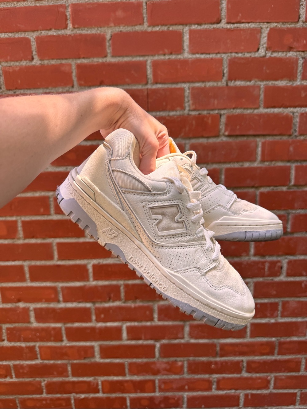 New Balance 550 Cream & White (Turtledove Raincloud) Neutral Sneakers Women’s 7.